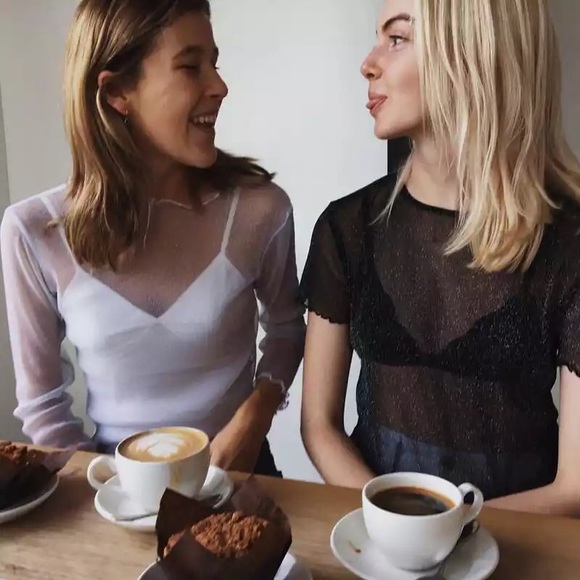 White Sparkly Mesh Long Sleeve Crop Too - Picture 3 of 3